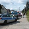 Samochód dostawczy potrącił 83-letnią rowerzystkę w Osinach koło Opola.