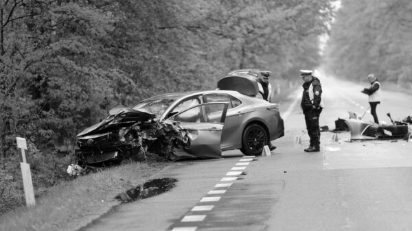 Policjanci poszukują świadków tragicznego wypadku na DK94 pomiędzy Opolem a Walidrogami.