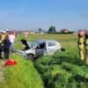 Wypadek na trasie trasie Grodzisko - Rozmierka w powiecie strzeleckim. Kierującą 22-latka zabrana do szpitala. (Zdjęcia)