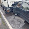 Samochód bmw został przygnieciony przez ciężarówką DK 41 na wysokości Niemysłowic w powiecie prudnickim. (Zdjęcia)