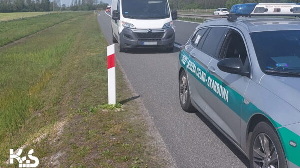 Milion papierosów w busie na A4 . Wartość rynkowa wykrytego towaru wynosi 815 540 zł.