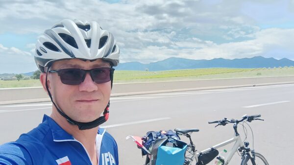 DLA NIEDUŻEGO WOJTKA PRZEJECHAŁ 3500 KM NA ROWERZE.(ZDJĘCIA)