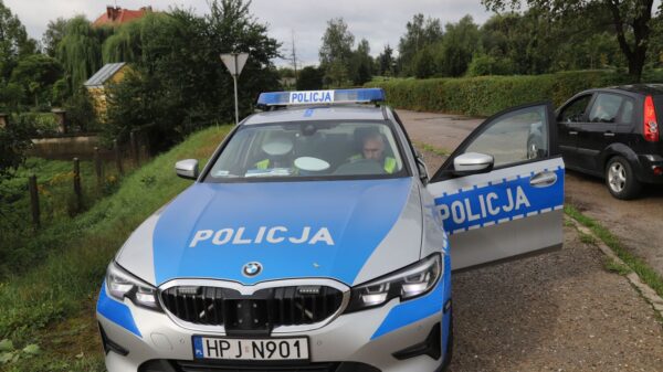 26-latek pędził audi z prędkością 176 km/h na "dziewięćdziesiątce".