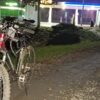 Z 3 promilami próbował zjechać na rowerze po schodach. Wylądował w szpitalu