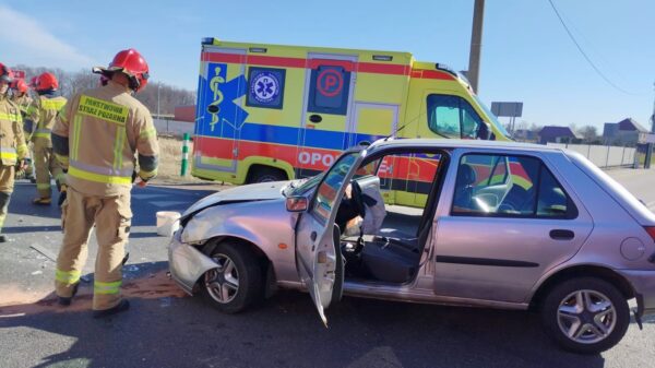 Wypadek na obwodnicy Opola na ul.Powstańców Warszawskich (Foto&Wideo)