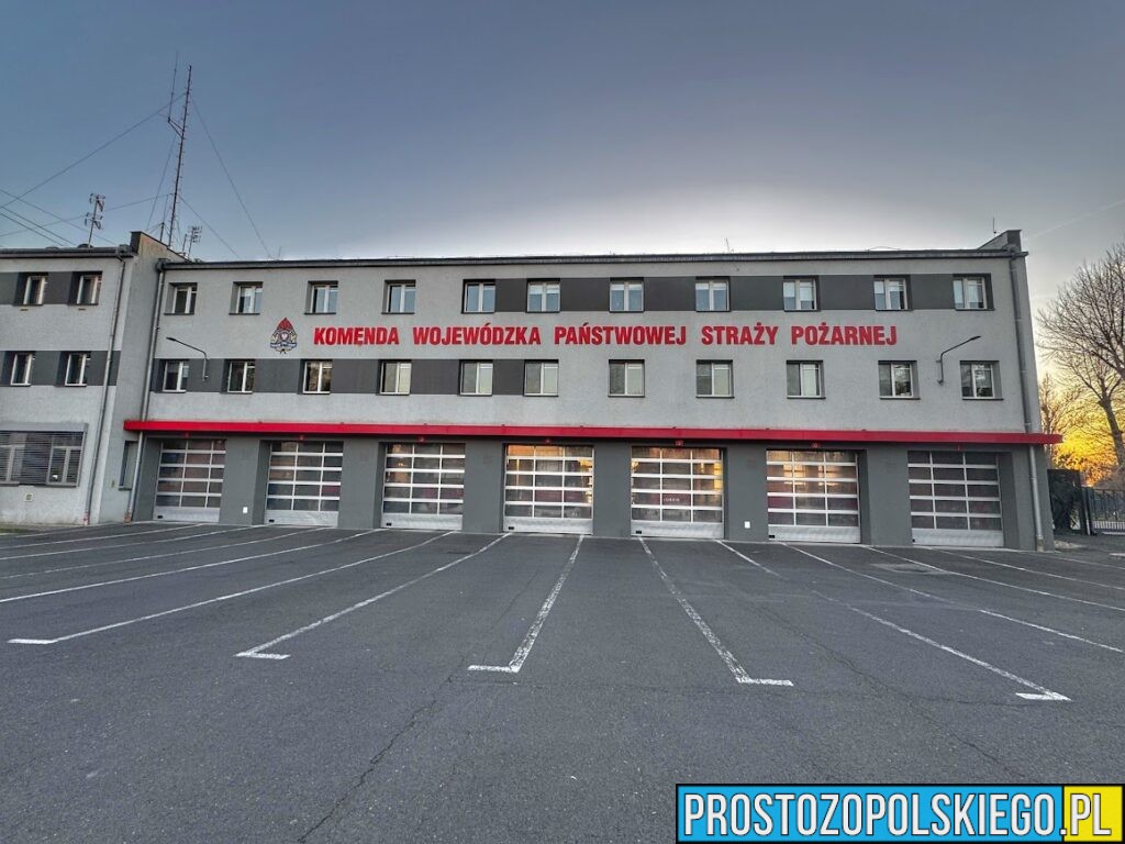 vhołd dla zmarłego strażaka, śmierć strażaka, pamięć strażaka, zmarł strażak, wypadek strażaka, prosto z opolskiego, wiadomości opole,