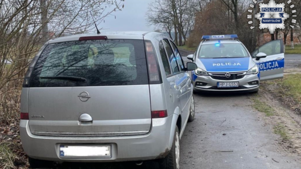 Był nietrzeźwy, chwilę wcześniej odebrał dziecko ze szkoły