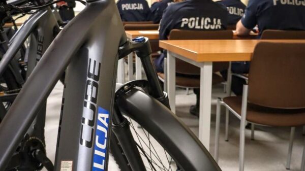 Policyjne patrole rowerowe wyruszają na drogi Opolszczyzny