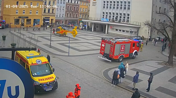Szybka akcja służb ratunkowych uratowała życie 53-letniej kobiecie w Brzegu