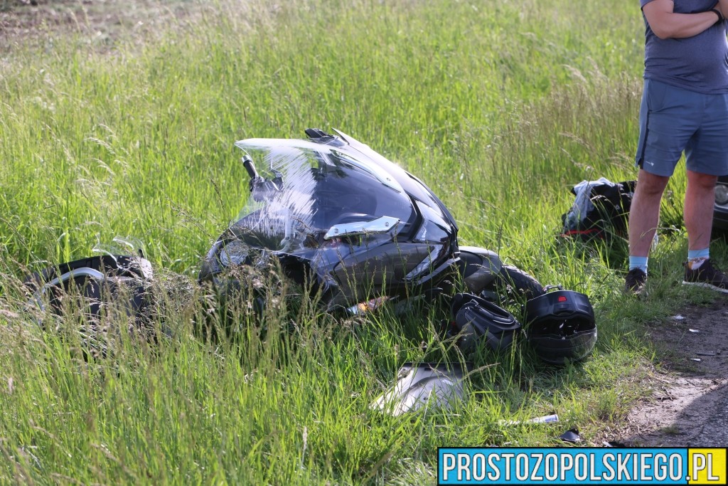 wypadek motocyklisty, wypadek wrzoski, zderzenie samochodu z motorem, rozbity motor, wypadek z udziałem motocykla,