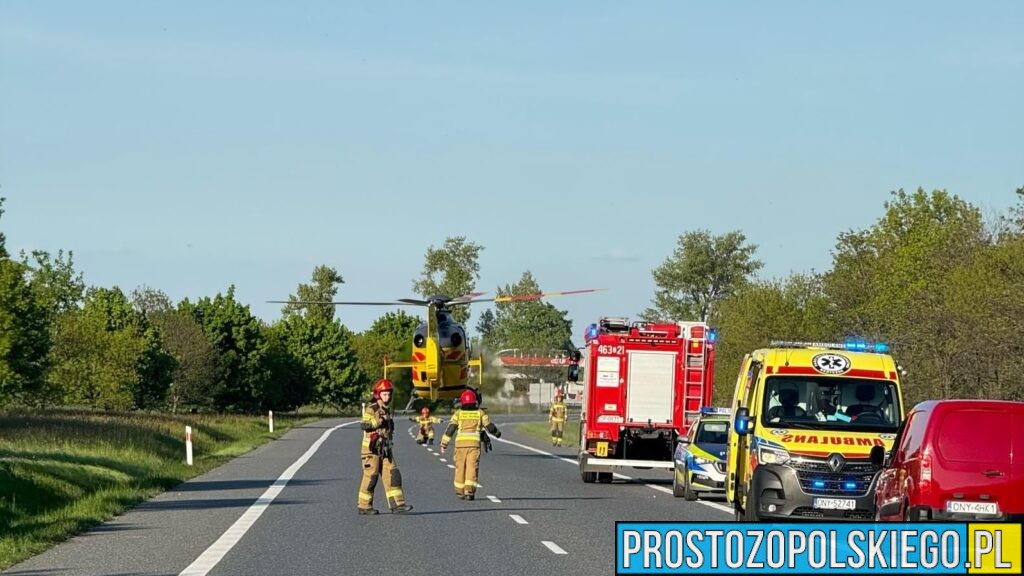 Wypadek motocyklisty na DK46 na wysokości miejscowości Paczków. Ranny kierowca zabrany LPR-m do szpitala