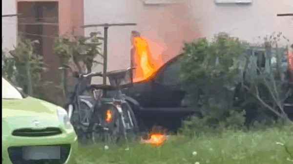 Pożar samochodu na ul. Katowickiej w Opolu