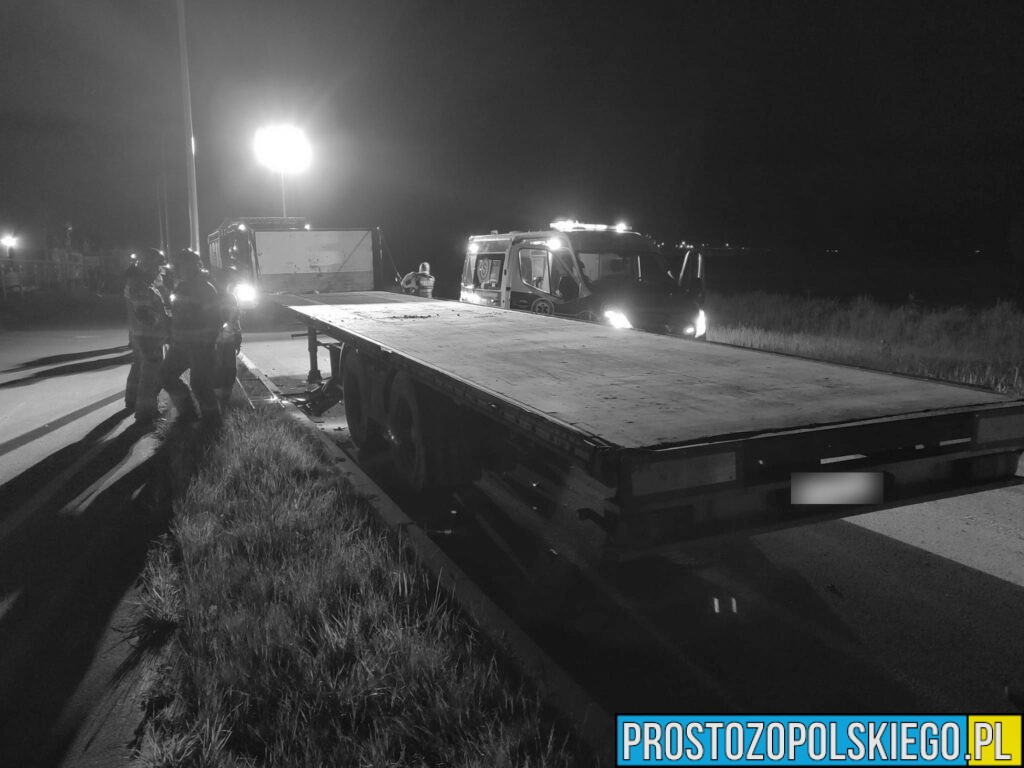 Tragiczny wypadek motocyklisty pod Nysą – 21-latek zginął po zderzeniu z naczepą ciężarówki
