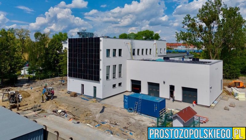 Centrum Elektromobilności rośnie przy Torowej