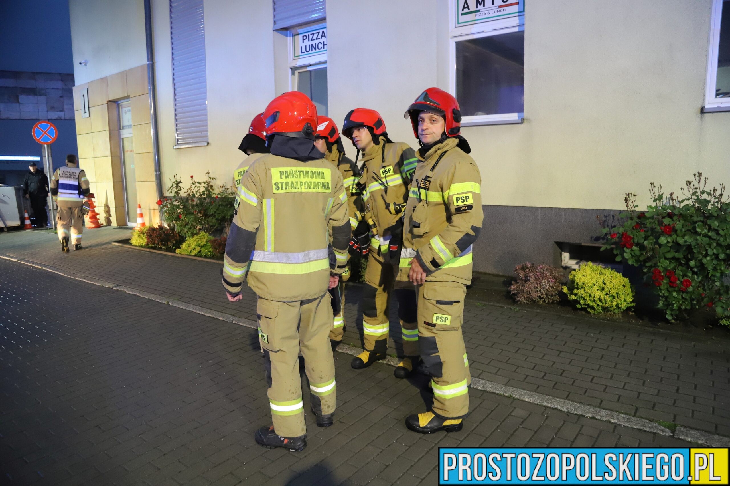 pożar na politechnice. pożar na politechnice opolskiej, politechnika opolska, pożar na uczelni, na politechnice zapaliła sie drukarka, pożar drukarki 3d,