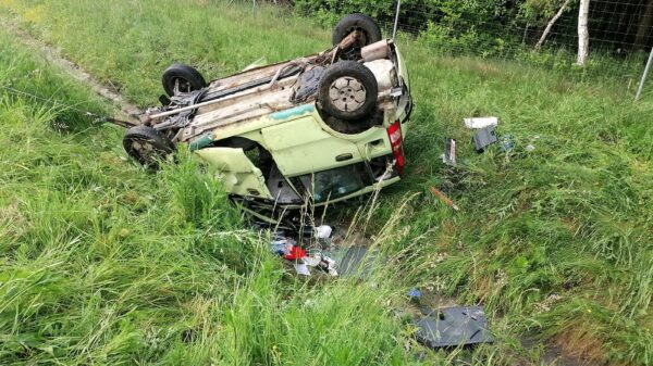 Obywatel Gruzji dachował na A4. Był kompletnie pijany