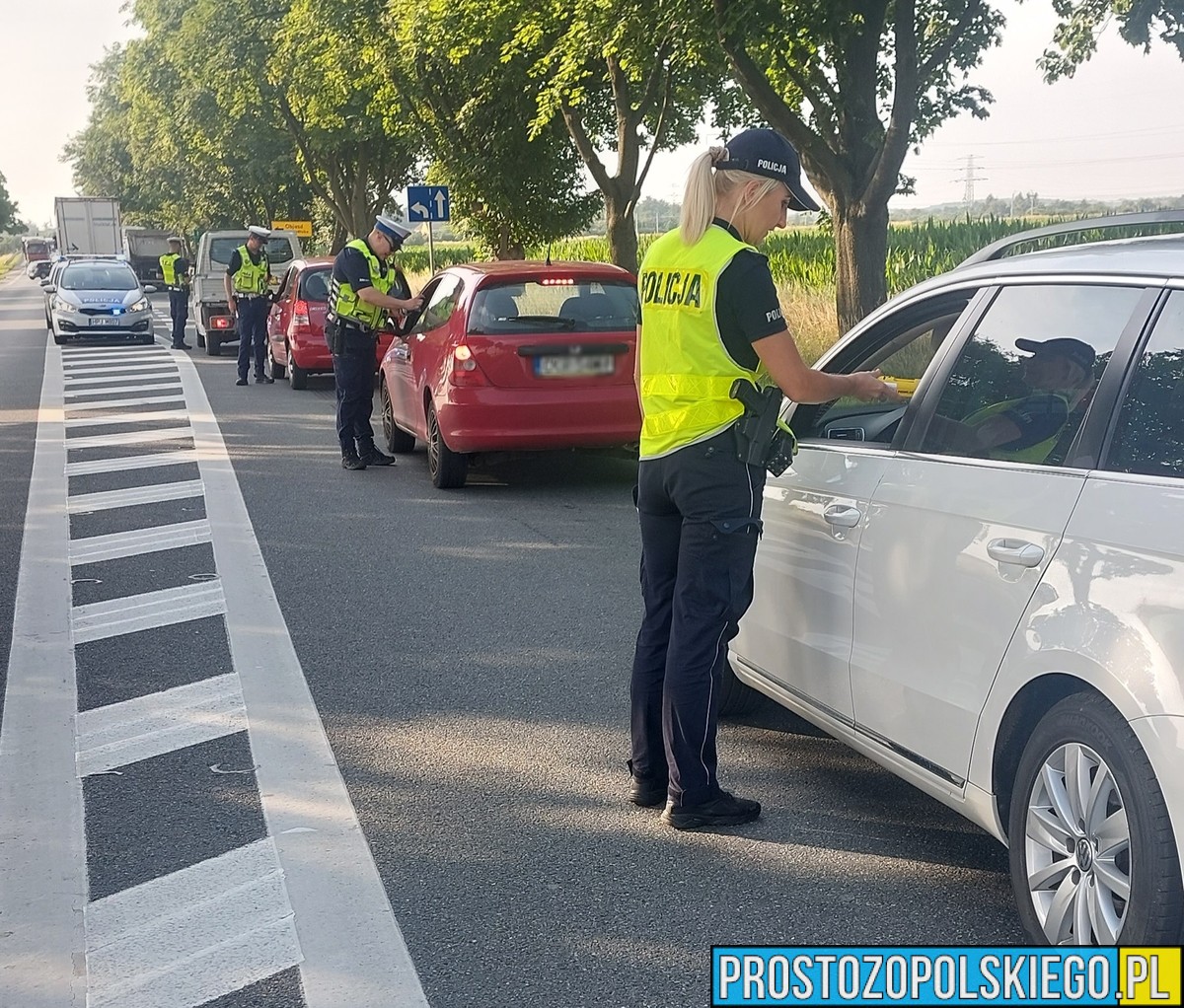 „Bezpieczna DK38” – policjanci z Kędzierzyna-Koźla kontrolują kierowców po tragicznych wypadkach