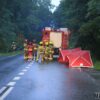 Wypadek z udziałem trzech samochodów na DW 414 w Dzikowie - sześć osób w pojazdach trzy ranne