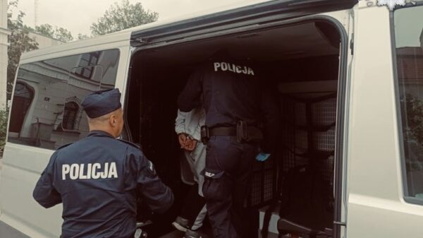 W ciągu 2 dni opolscy policjanci zatrzymali 61 osób poszukiwanych
