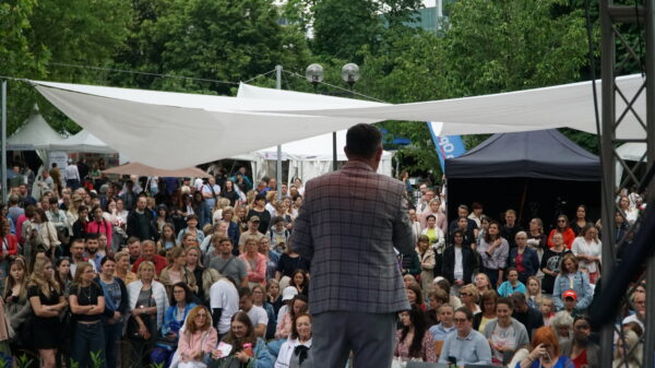 Rekordowa edycja Festiwalu Książki w Opolu – literatura, emocje i tłumy fanów
