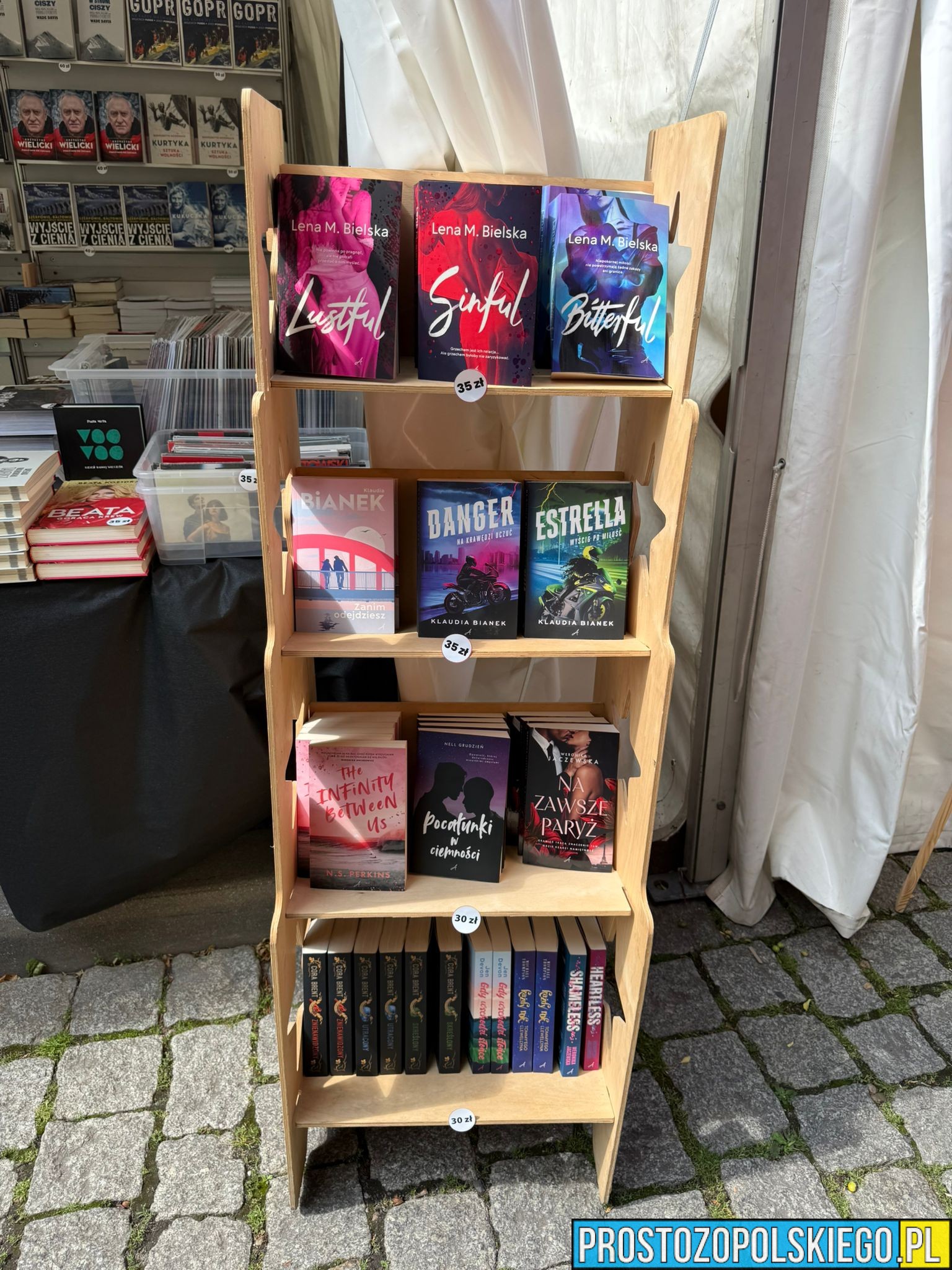 Festiwal Książki w Opolu 2025, fesatiwal opole, festiwal w opolu, festiwal książki, opolski festiwal, książki, opole ksiązki, festiwal na placu wolności w opolu, 