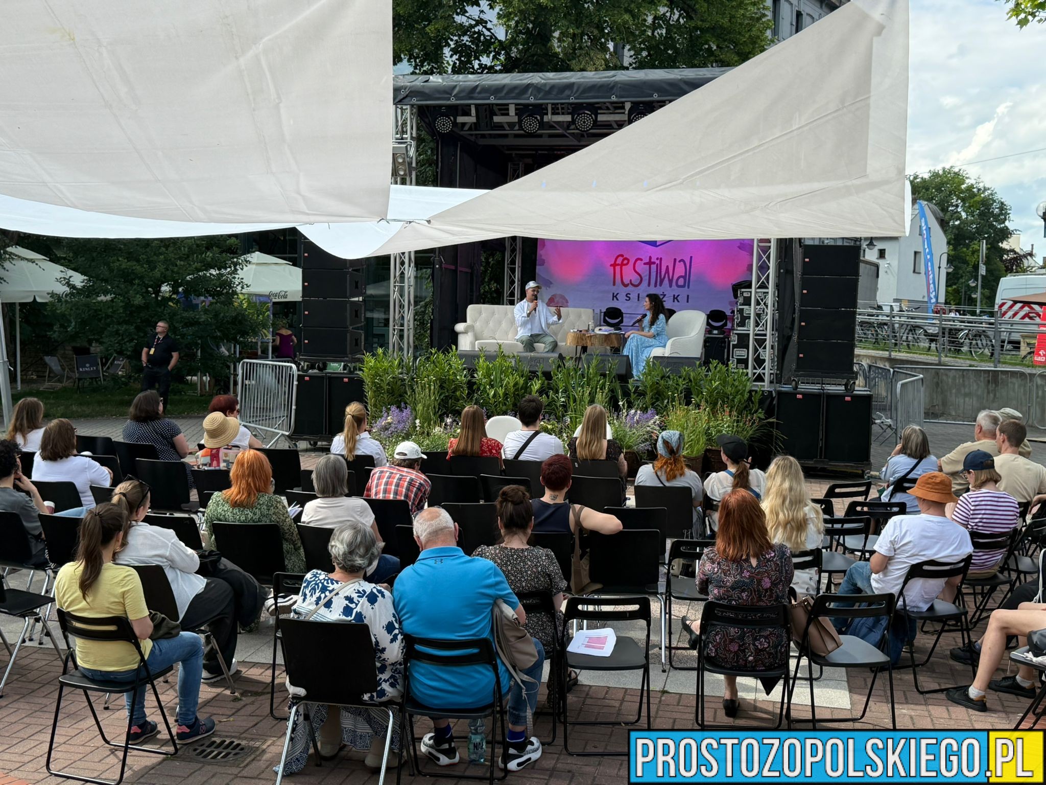 Festiwal Książki w Opolu 2025, fesatiwal opole, festiwal w opolu, festiwal książki, opolski festiwal, książki, opole ksiązki, festiwal na placu wolności w opolu, 