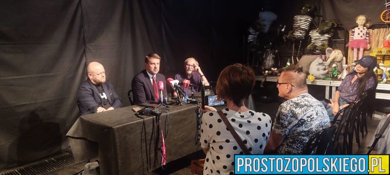teatr lalek, nowy dyrektor teatru, nowy dyrektor, nowy dyrektor teatr w Opolu,