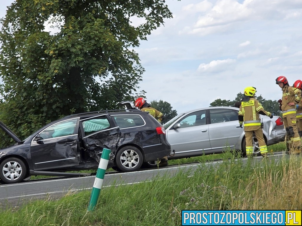 Zderzenie trzech pojazdów na DK38 w rejonie Gierałtowic