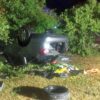 Dachowanie w Szczedrzyku. Pijany kierowca volkswagena spowodował wypadek – trzy osoby ranne