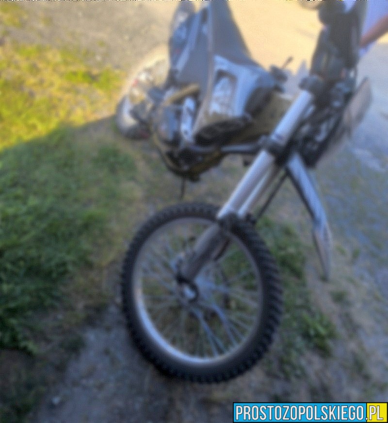 Pijany kierowca motoroweru potrącił 11-letnią dziewczynkę w Gnojnej i uciekł z miejsca zdarzenia