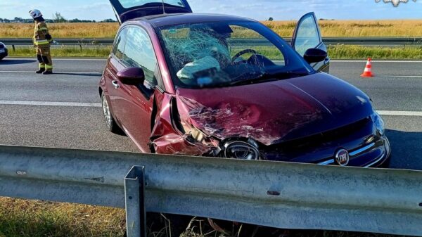 Groźna kolizja trzech pojazdów na autostradzie A4. Sprawczyni nie miała prawa jazdy