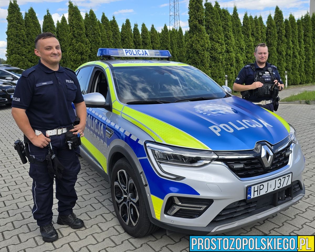 Policjanci z Prudnika eskortowali rodzącą kobietę do szpitala – mały Ignacy już na świecie!