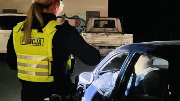 Z blisko 2 promilami za kierownicą – dzięki reakcji świadka policjanci zatrzymali nietrzeźwą 36-latkę z Kędzierzyna-Koźla