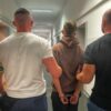 Rozbój w Ozimku. 22-latek napadł na starszego mężczyznę i ukrył się w bagażniku – grozi mu 15 lat więzienia