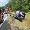 Wypadek na DK46 w Dąbrowie. Samochód dostawczy wylądował w rowie – kierowca z Austrii nie odniósł obrażeń