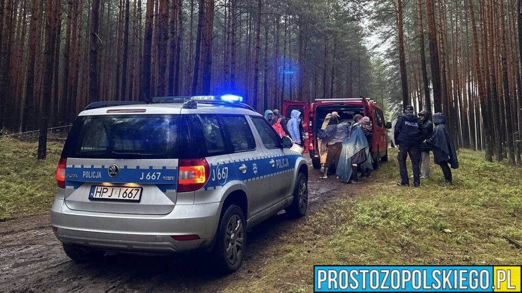Ewakuacja harcerzy z obozu w powiecie oleskim – służby zapewniły dzieciom bezpieczeństwo