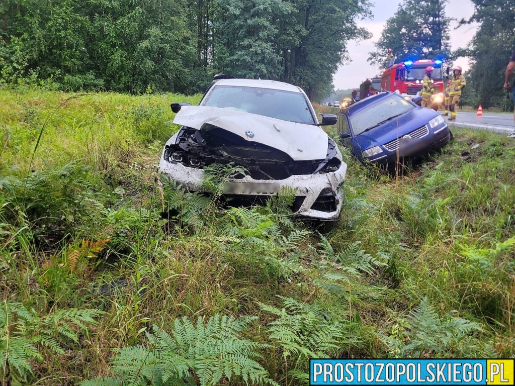 Zgłoszenie z eCall: Wypadek BMW i Passata na DK46 w lesie Dąbrowskimwypadek wypadek dąbrowa, wypadek bmw, kierowca bmw, wypadek w lesie, droba zablokowana,