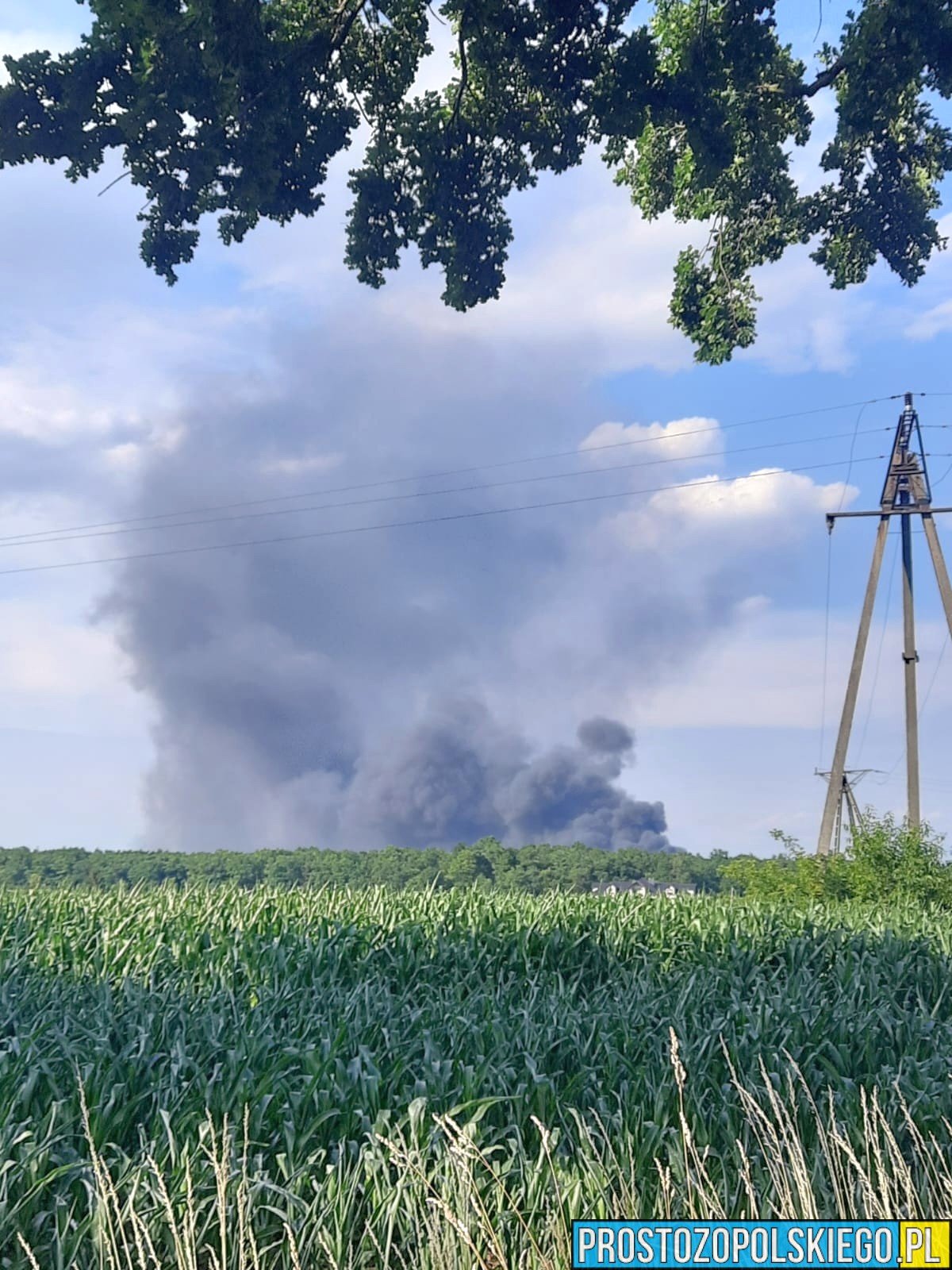 prosto z opolskiego, pożar magazynu, poważny pożar, pożar kędzierzyn, pożar magazynu z rowerami, pożar zakładu, pożar hali magazynowej,