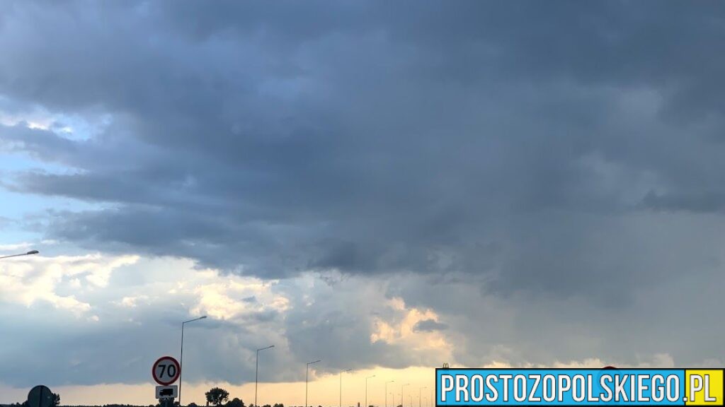 Ostrzeżenie meteorologiczne IMGW: Burze z gradem i silnym wiatrem w woj. opolskim