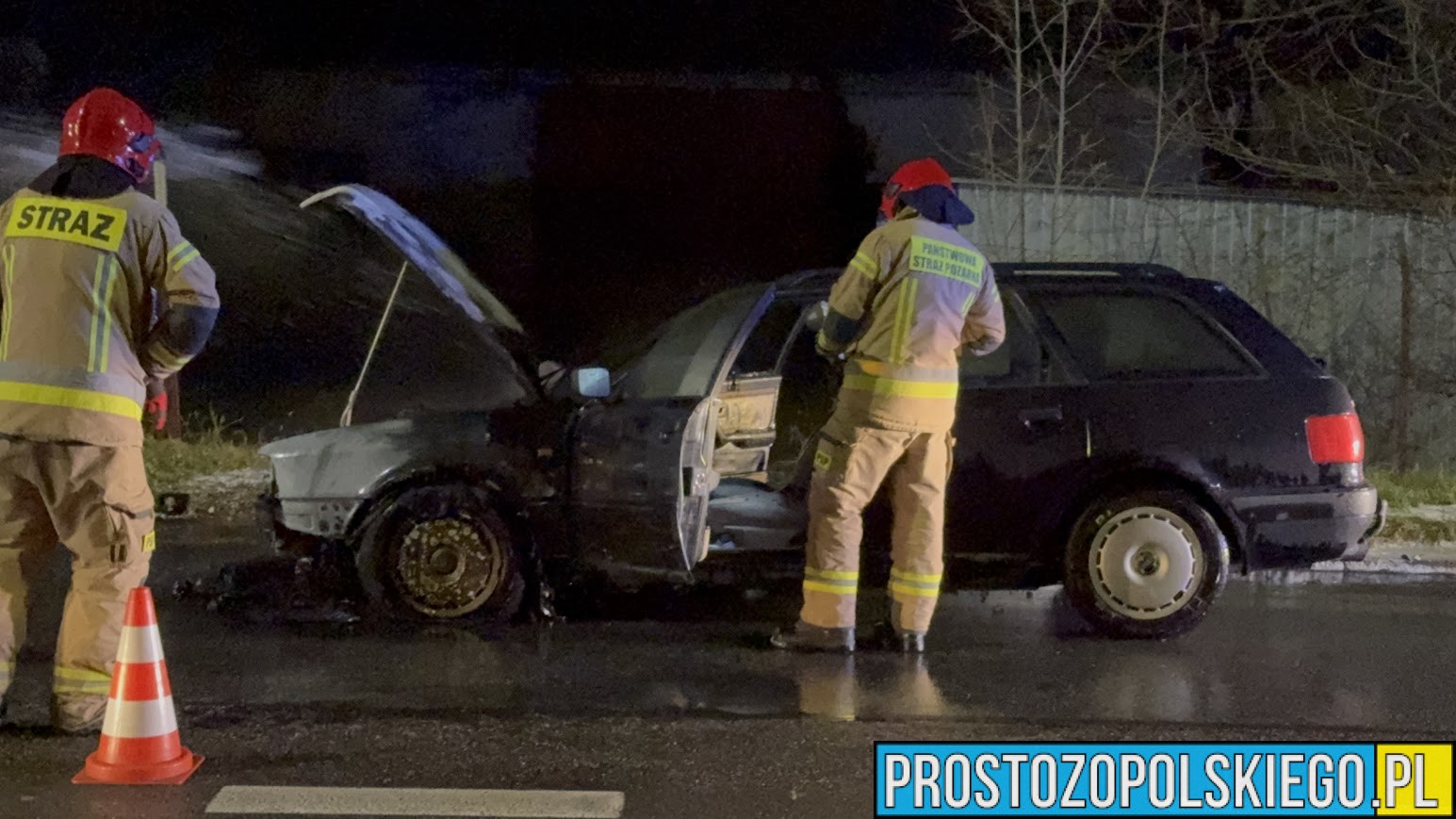 Nietrzeźwy kierowca w płonącym aucie. Miał ponad 3 promile