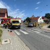 Groźny wypadek w Cisowej. Auto przewróciło się na skrzyżowaniu