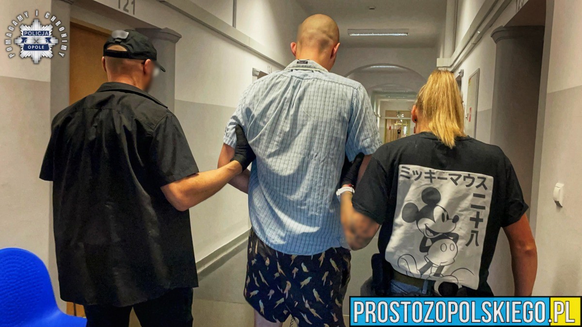 Brutalny rozbój i kradzież 80 tysięcy złotych. Dwóch zatrzymanych