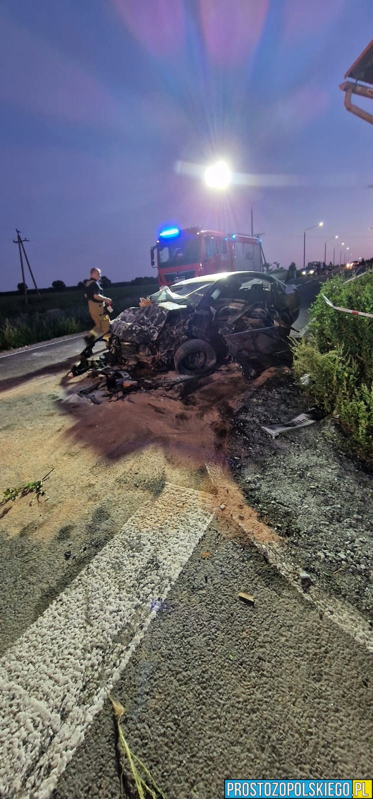 wypadek w ściborowicach, poważny wypadek, poszkodowany kierowca, krapkowice wypadek, wypadek poważny,