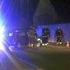 Komprachcice: Samochód uderzył w ogrodzenie na ul. Opolskiej