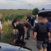 Brzeg: 34-latek zaatakował nożem żonę i jej współpracowników. Został zatrzymany po obławie