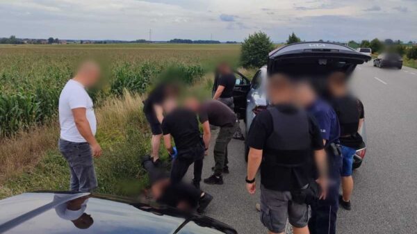 Brzeg: 34-latek zaatakował nożem żonę i jej współpracowników. Został zatrzymany po obławie