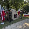 14 sierpnia 2025 roku w Opolu, na skrzyżowaniu ulic Wojska Polskiego i Niemodlińskiej, uroczyście odsłonięto tablicę pamiątkową poświęconą