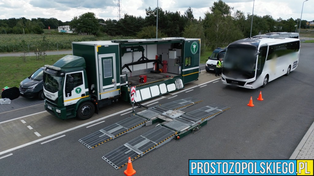 „Bezpieczny autokar” w woj. opolskim – kontrole autokarów i wyniki akcji