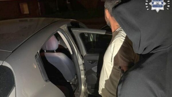 Kluczborscy policjanci podczas jednej służby zatrzymali trzy osoby poszukiwane
