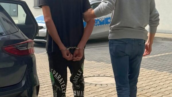 Krapkowice: 38-latek z ponad 2,5 promila za kierownicą. Od 11 lat bez prawa jazdy, trafił do więzienia